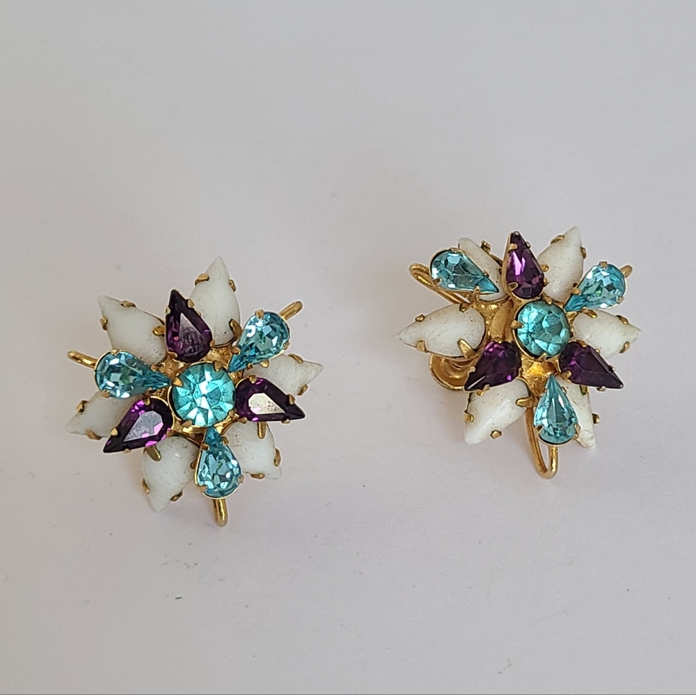 Vintage Mid Century Modern Gold Blue Purple Rhinestone Flower Clip On Earrings